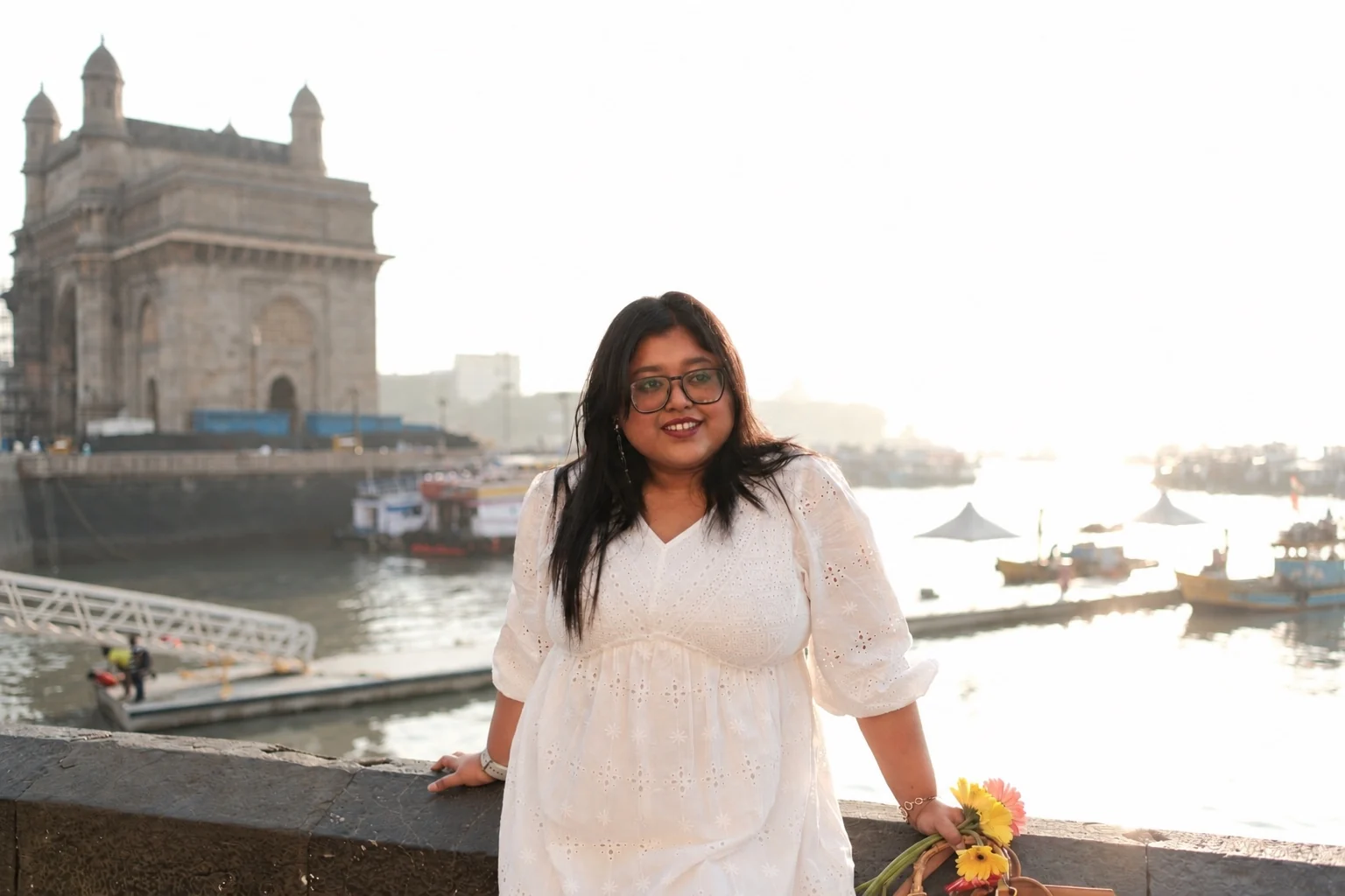 Esha Roy at the Gateway of India